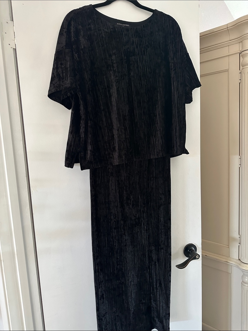 Banana Republic Black Crushed Velvet Pant Set - Wide-Leg Trouser and top